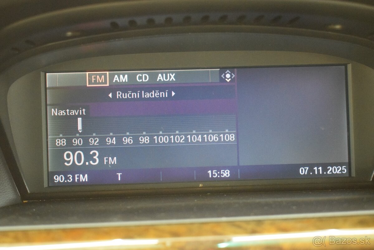 BMW Řada 5 3,0 530XD 170 kW, xen,navi,servis, - 15