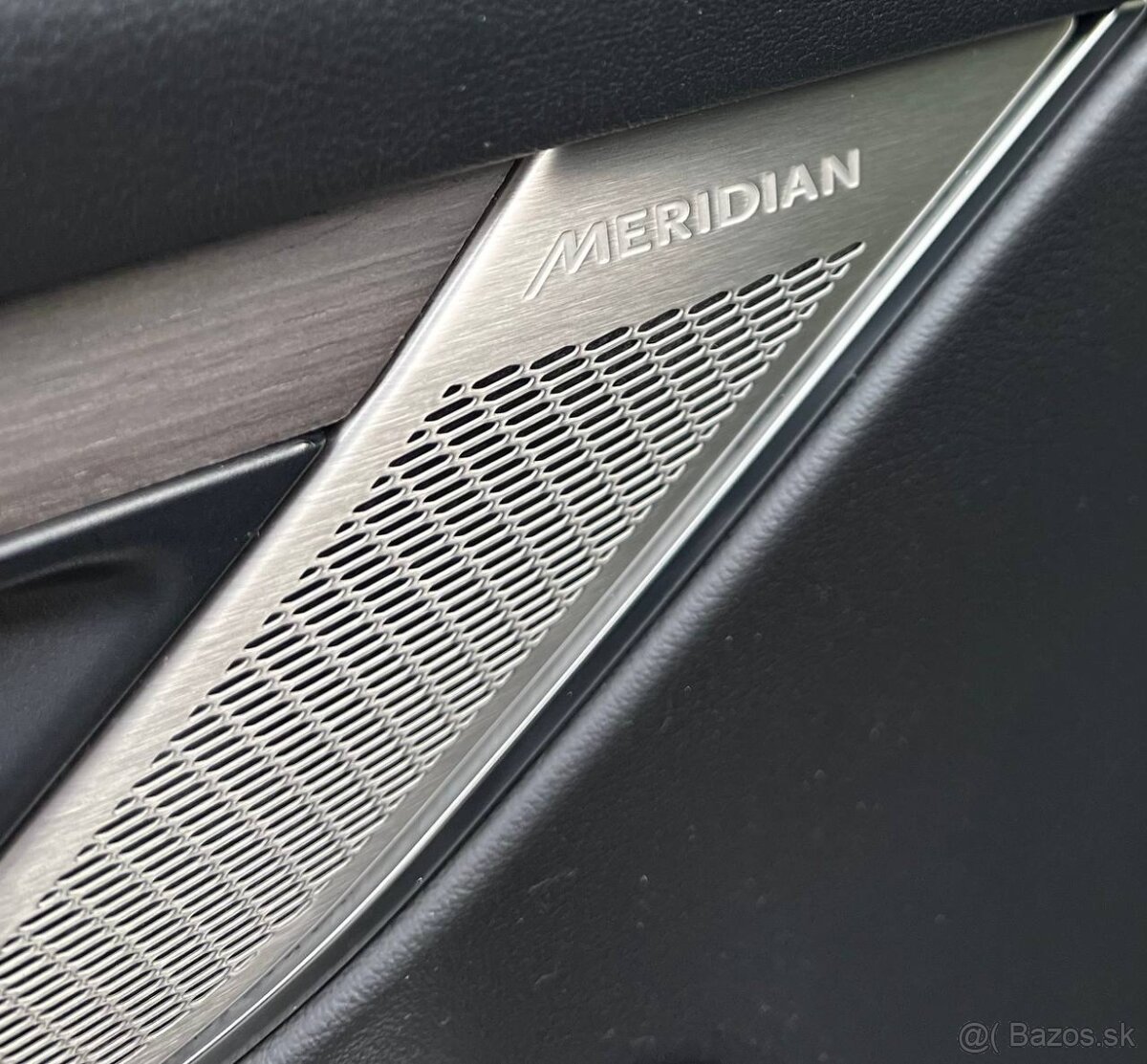 JAGUAR F-PACE 2.0 TURBO 184 kW 2021 MAXIMÁLNÍ VÝBAVA SERVIS - 15