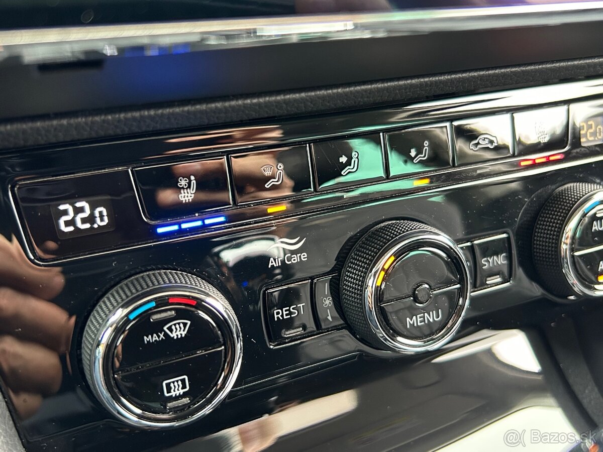 Škoda Superb 2.0 TDI SCR L&K DSG Pano - 15