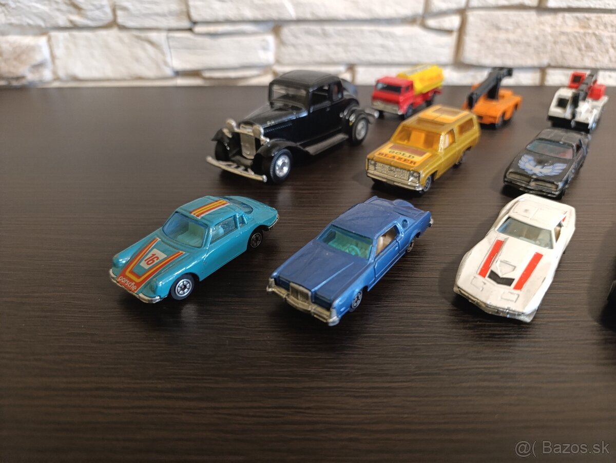 Playart a Yatming modely - osobní nákladní auta - Hong Kong. - 15