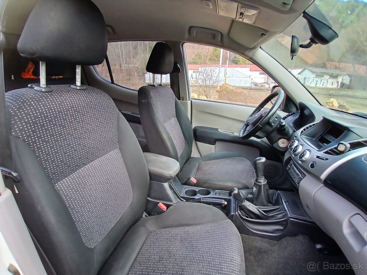 Mitsubishi L200, r.v. 2014 - 15