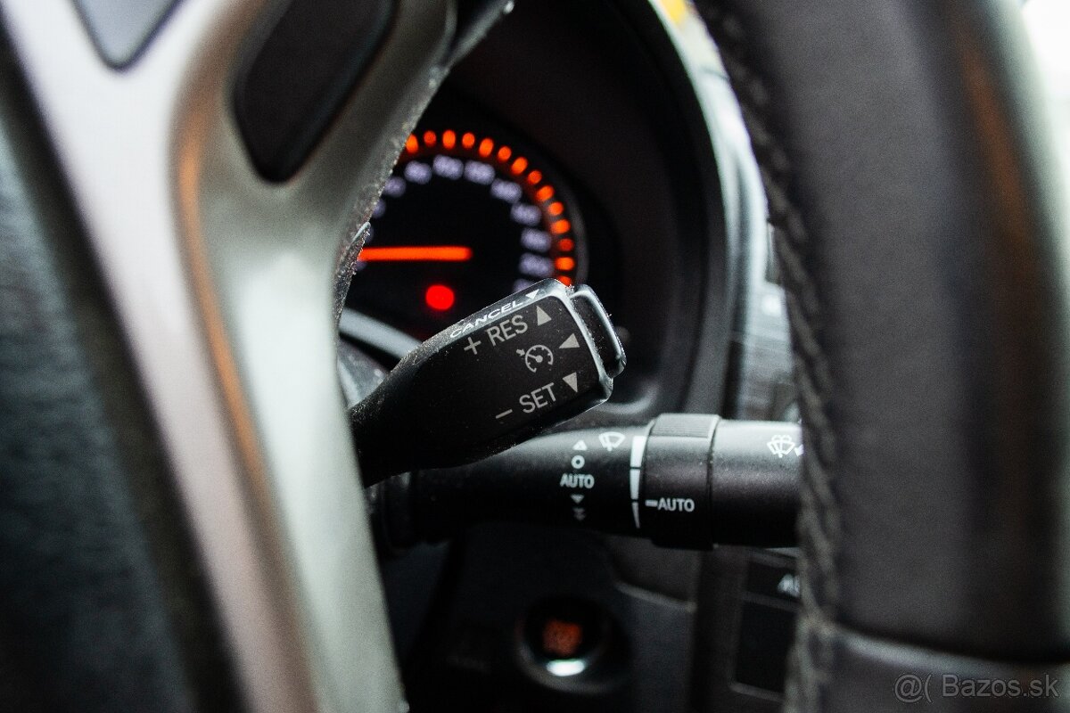 Toyota Avensis 2.0l D-4D - 15