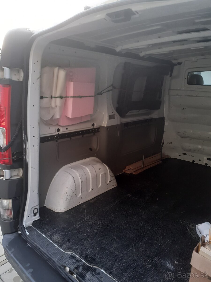 Predám Opel VIVARO - 15