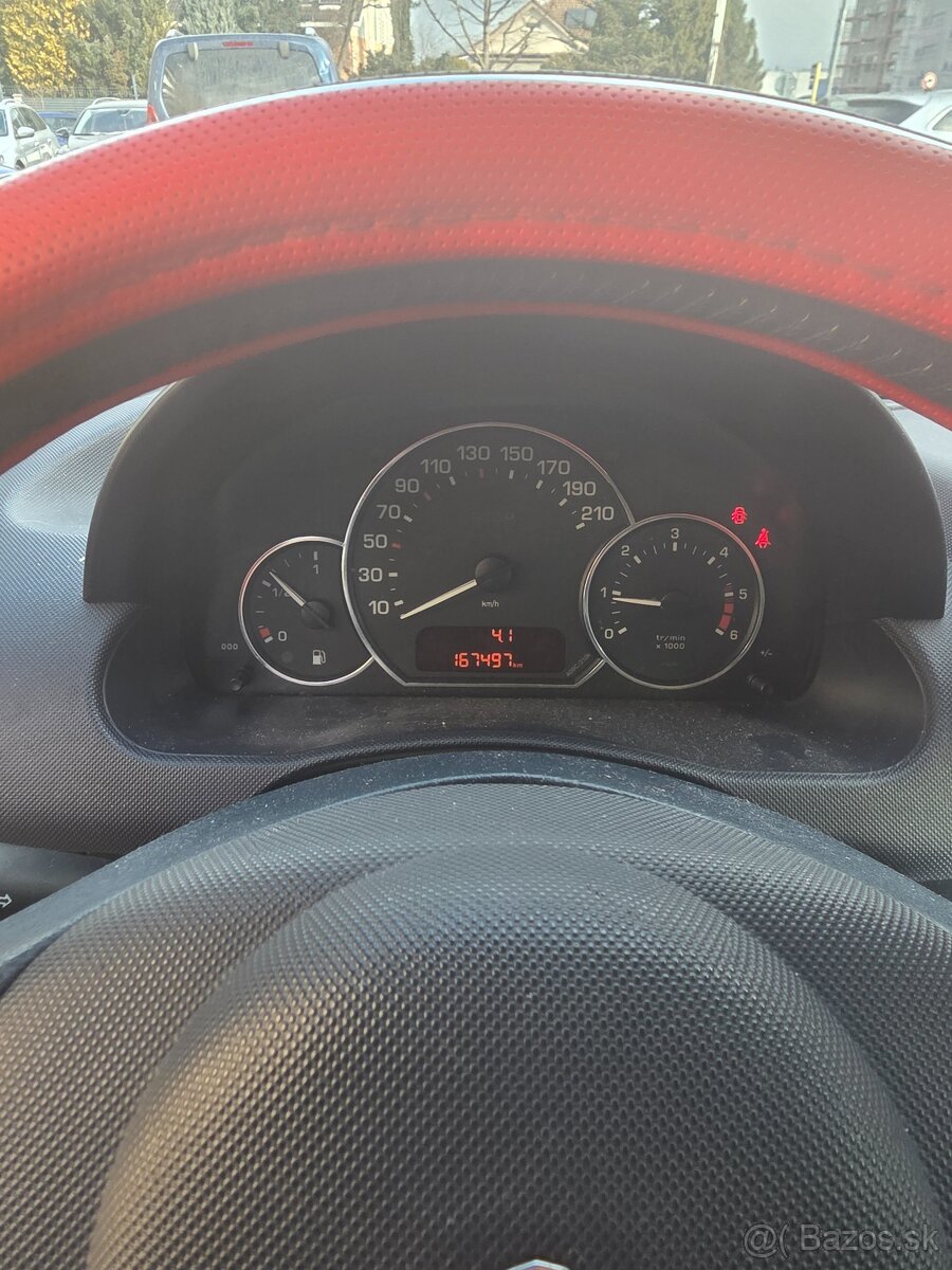 Peugeot 1007 1.4 - nafta - 15