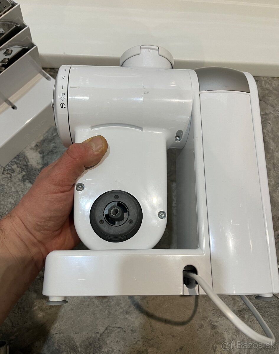 Bosch mum 4880/05 kuchynský robot 600w - 15