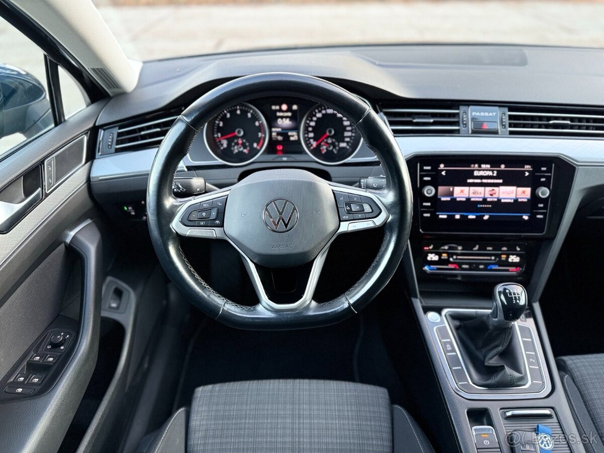 Volkswagen Passat 1.5 TSI ACT Business - 15