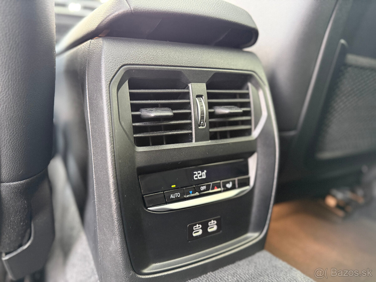 BMW 320d xDrive Touring Luxury 2023, 86 491km, ZÁRUKA - 15