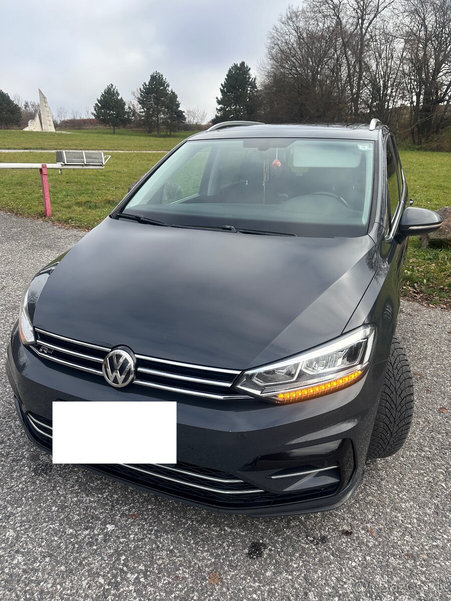 Touran R-Line DSG 2.0 TDI (140 kW) - 15