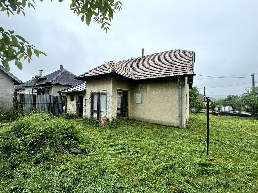 ZNÍŽENÁ CENA➔Rodinný dom s potenciálom v obci Záhorce - 15