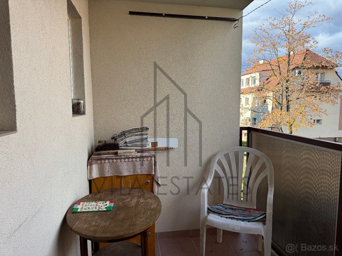 🏡 Na predaj veľkometrážny byt s balkónom - Nováky - 15