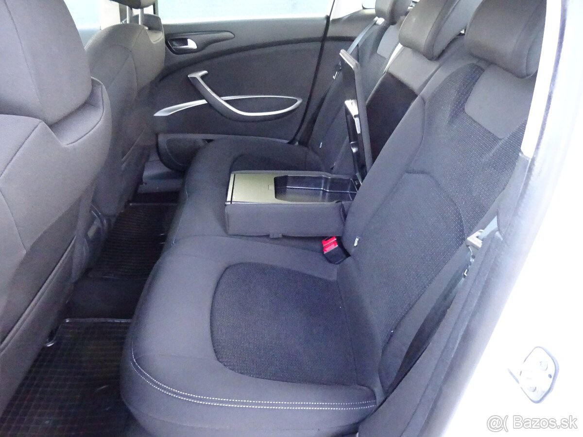 Citroën C5 1,8i 92kW 2x kola, nová STK, pěkná výbava - 15