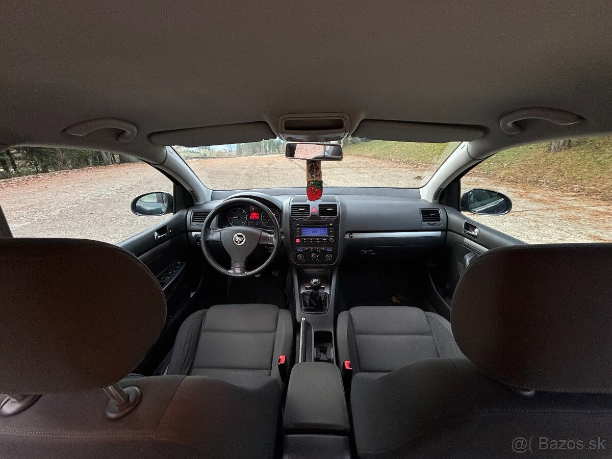 Volkswagen Golf 5 – 2.0 TDI (103 kW), r. 2004 – Bez DPF – 22 - 15