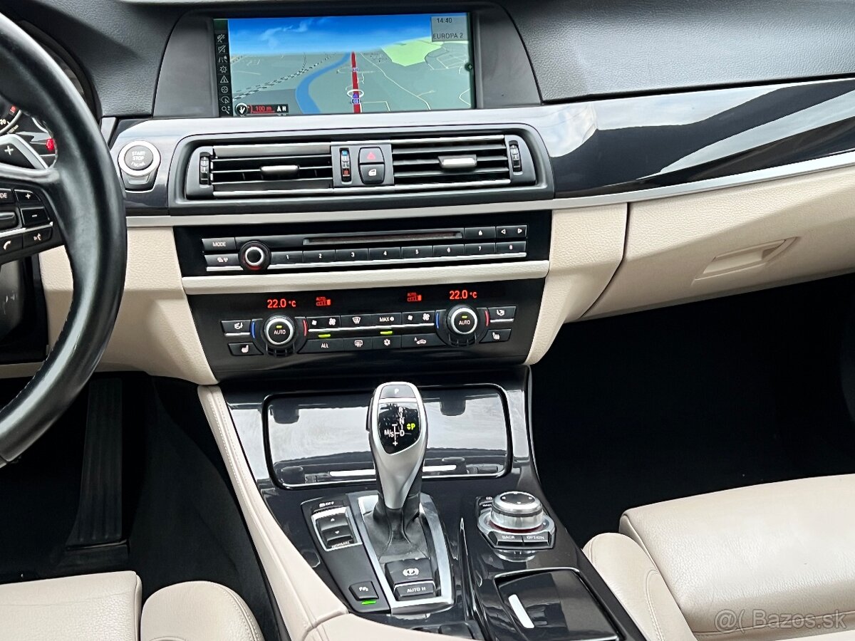 BMW Rad 5 Touring 520d A/T - 15