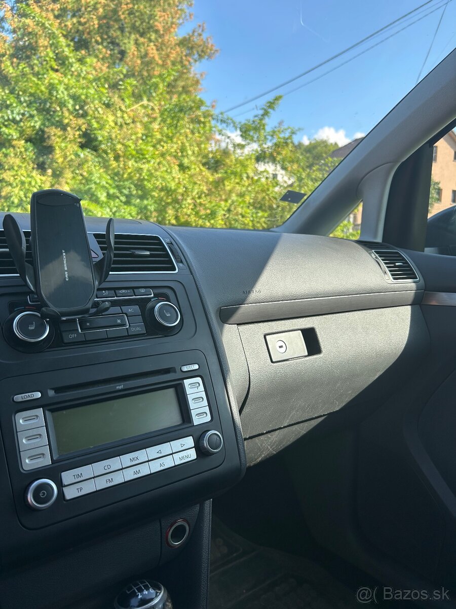 Volkswagen Touran 2.0 TDI BlueMotion Technology Comfortline - 15