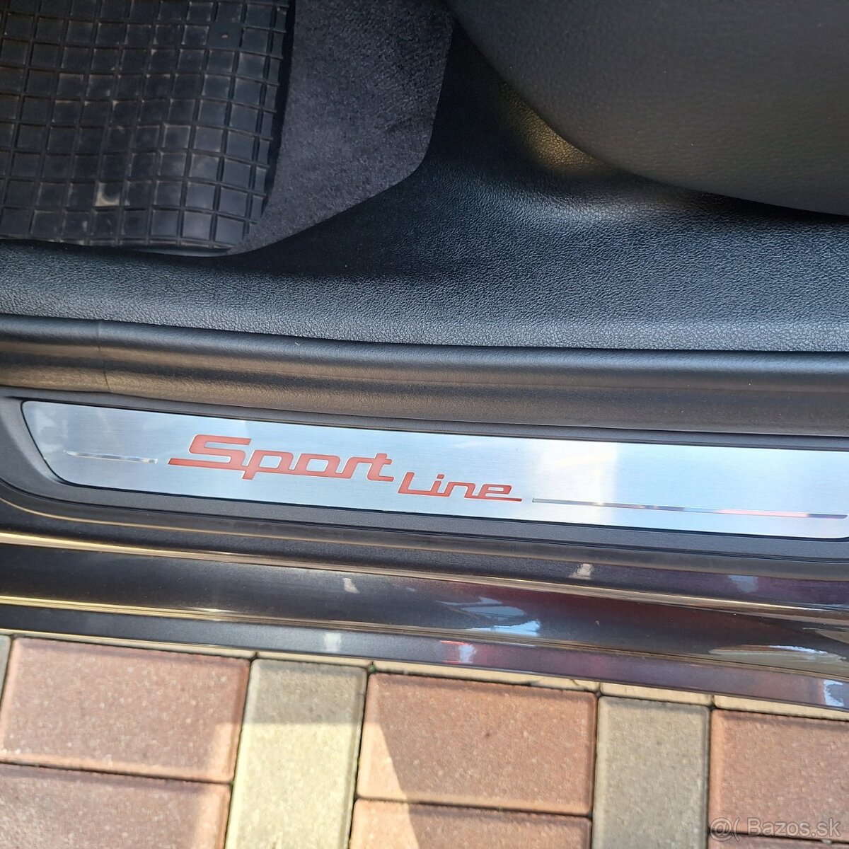 BMW Rad 5 Touring 520d xDrive A/T Sport Line TOP CENA - 15