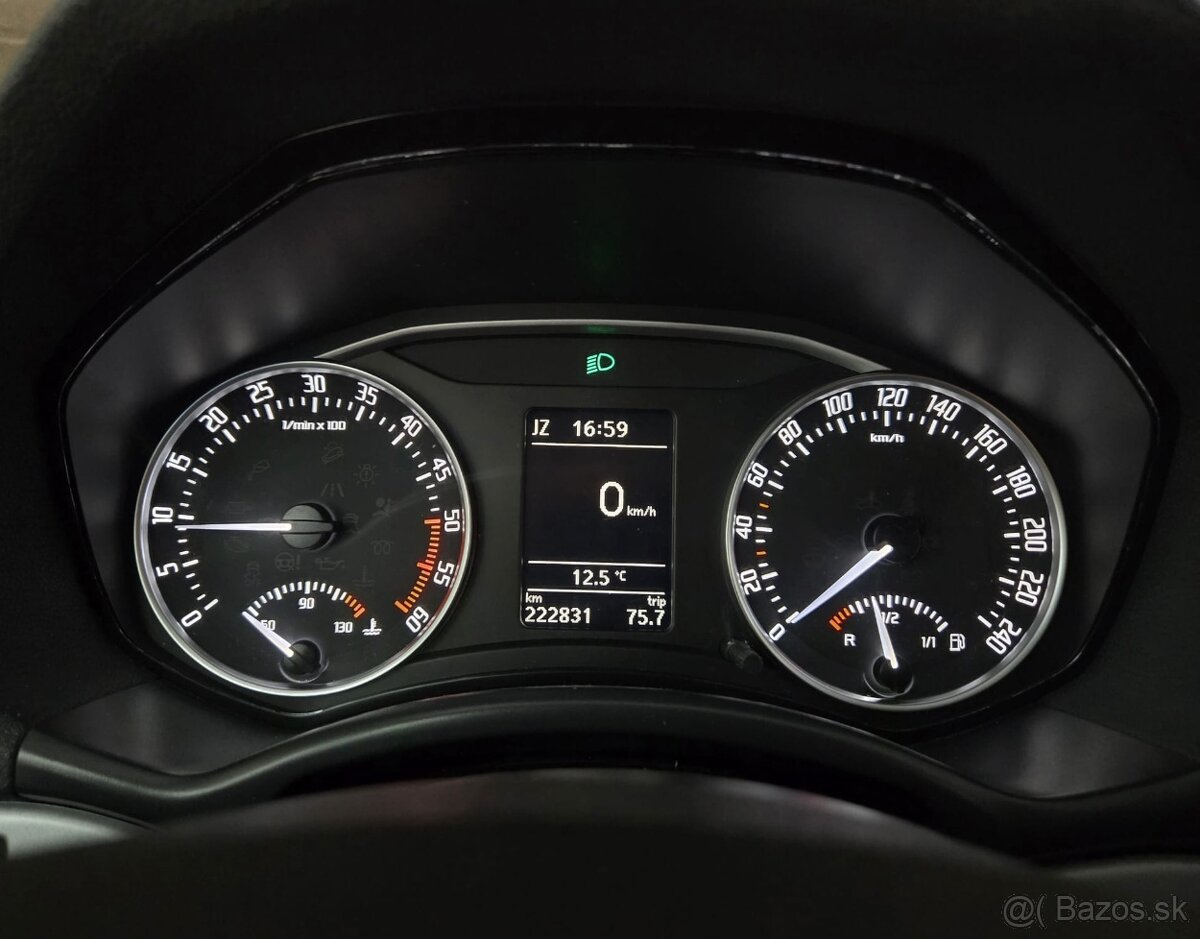 ŠKODA OCTAVIA 2 FACELIFT 1,6 TDI 77KW - 15