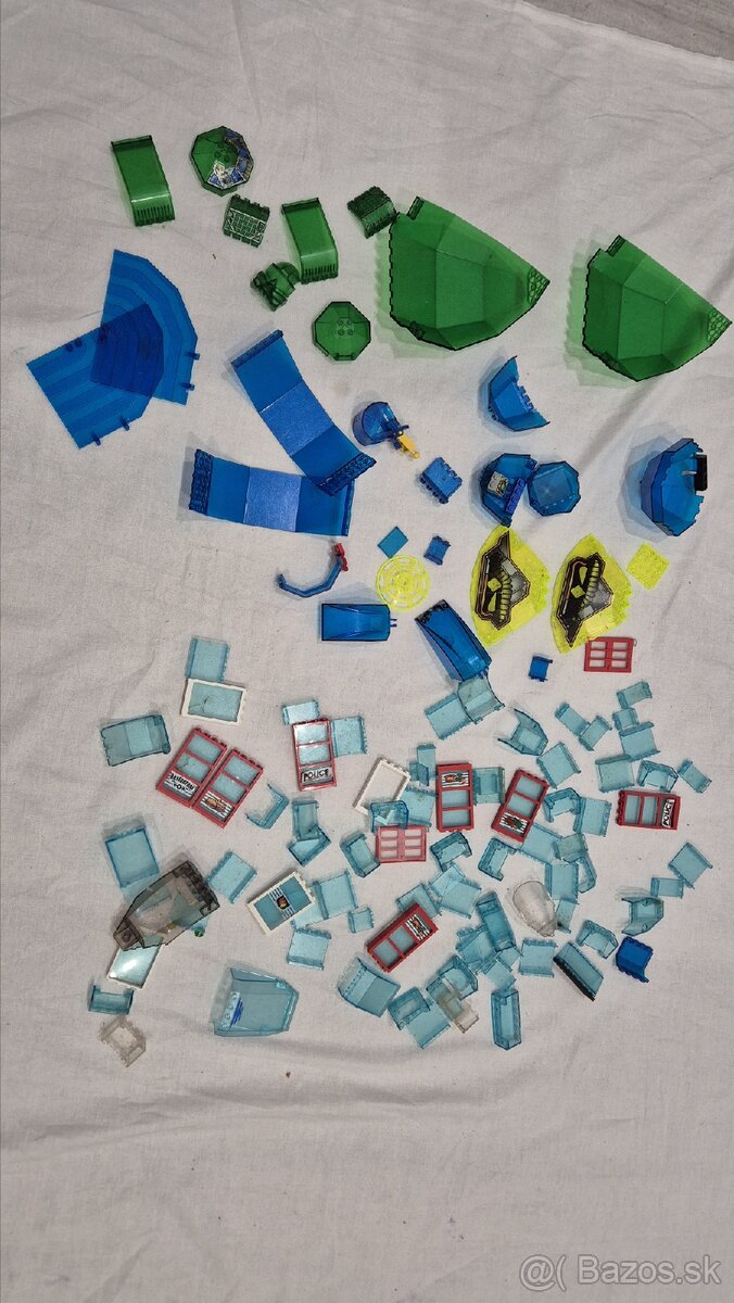 LEGO MIX 30 kg + návody, 9V VLAKY, Aquanauts a iné... - 15