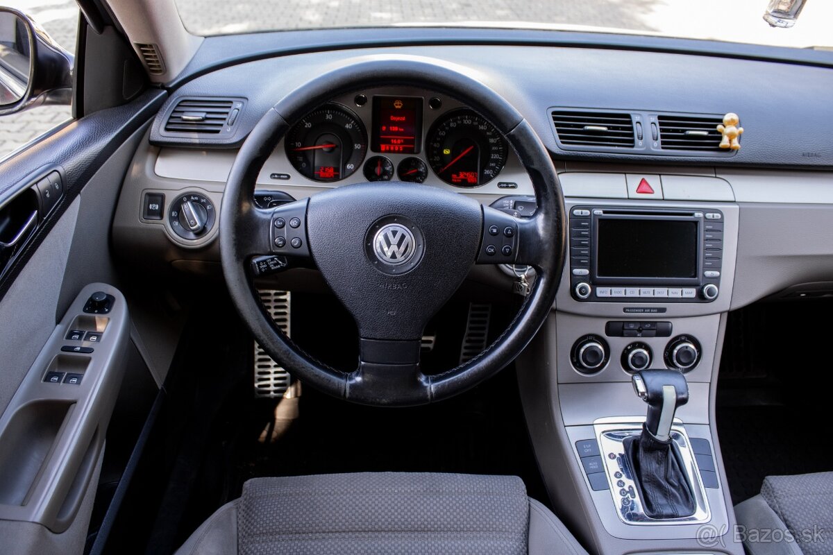 Volkswagen Passat Variant 2.0 TDI Sportline - 15