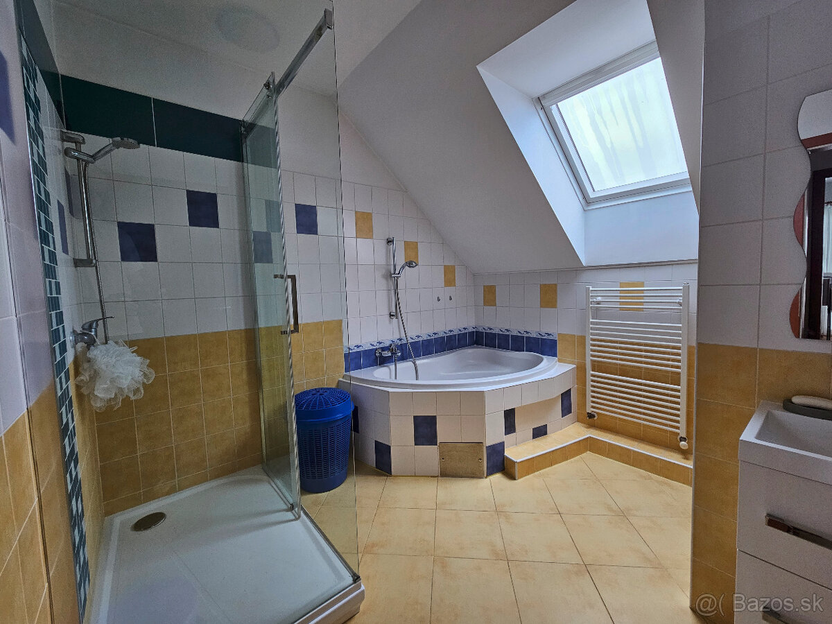 PREDAJ - rodinný dom so záhradou (Martin - Tomčany) - 15