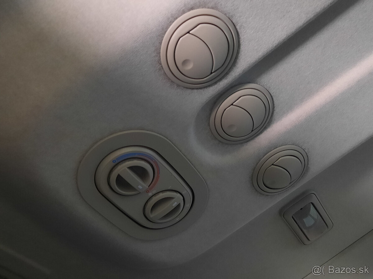 Peugeot Boxer 2,2 HDi - L2H2 - 9 Miestny - 15