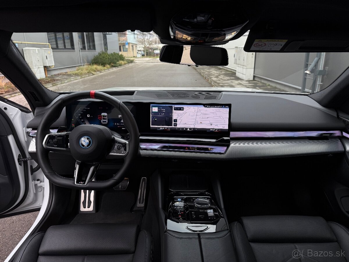 BMW i5 M60 xDrive M Individual - 15