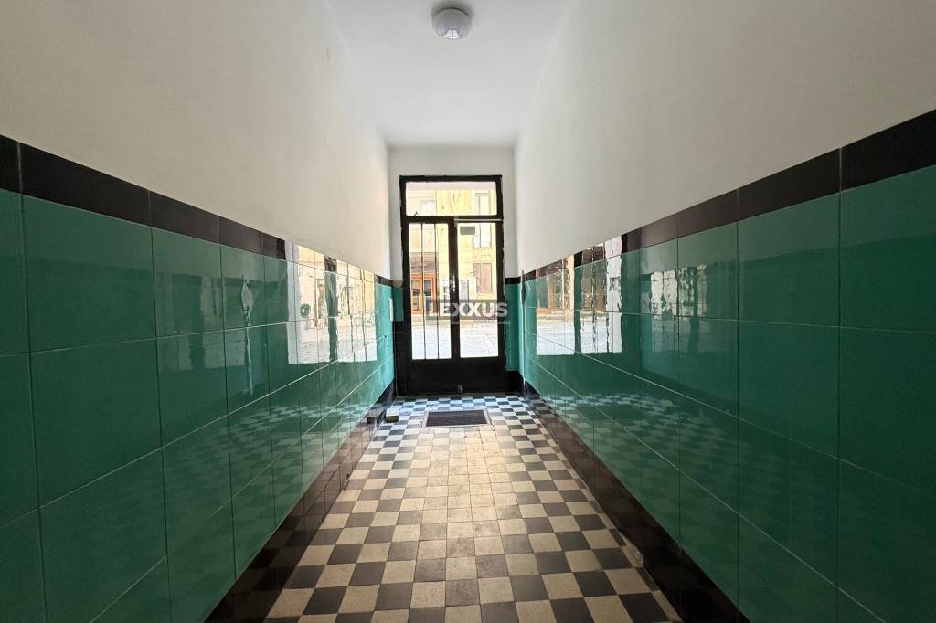 | 2i zariadený byt , Laurinská ul., BA I.- Staré Mesto, 57,3 - 15