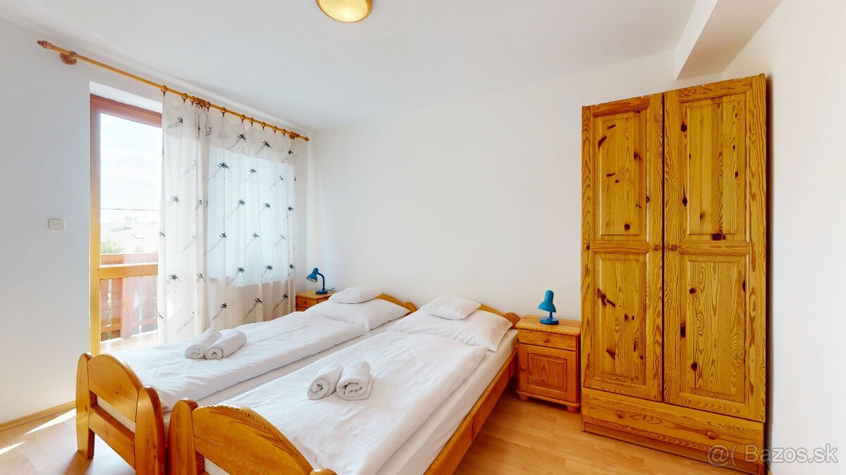 VILA MARKO, NOVÁ LESNÁ - 15