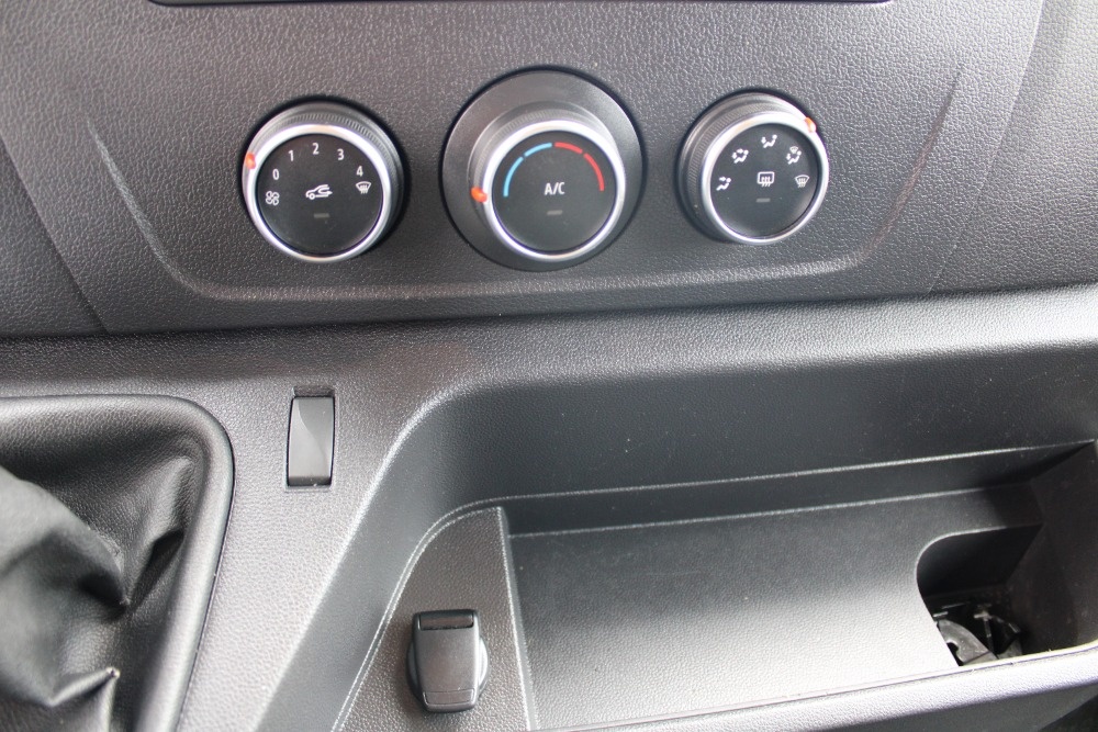 Renault Master, 2.3 DCI L3H2 maxi+dílna+klima - 15