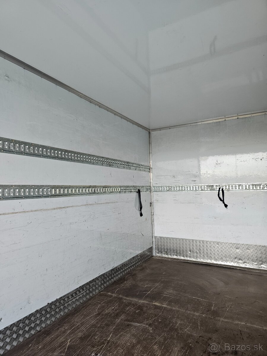 Mercedes Benz-Sprinter - 15