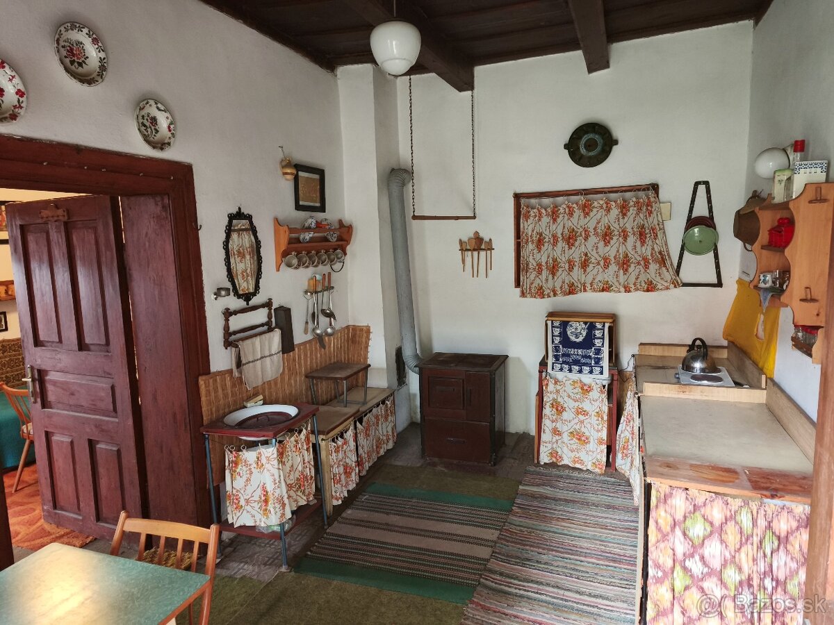 Horné Štitáre - vidiecky rodinný dom s veľkou záhradou 1331m - 15