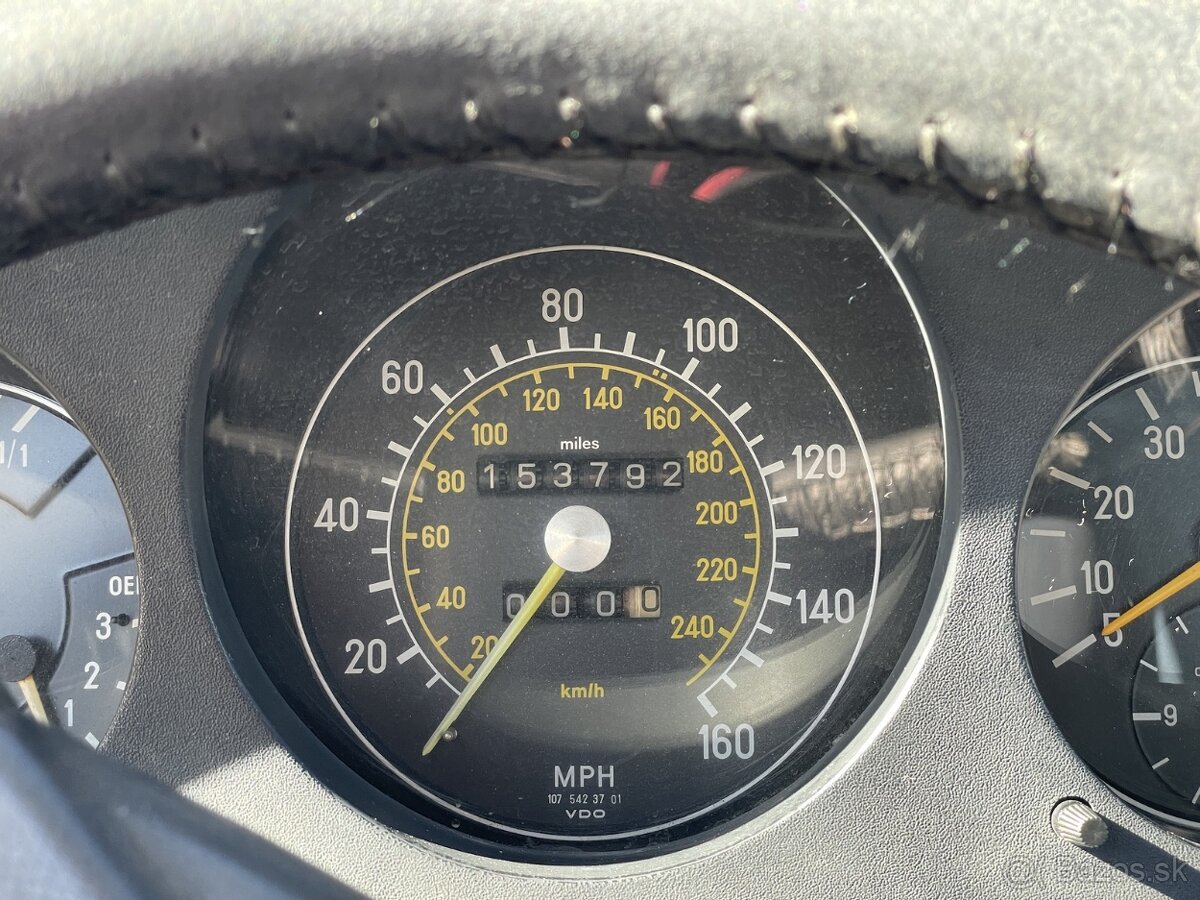 Mercedes-Benz 450 SLC 5.0 1978r. - 15