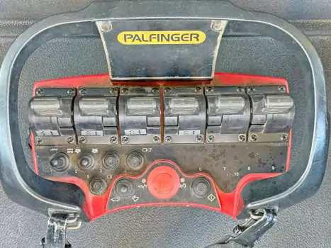 MAN TGS 26.400 Prepravník strojov 7,70 m + PALFINGER + Pil - 15