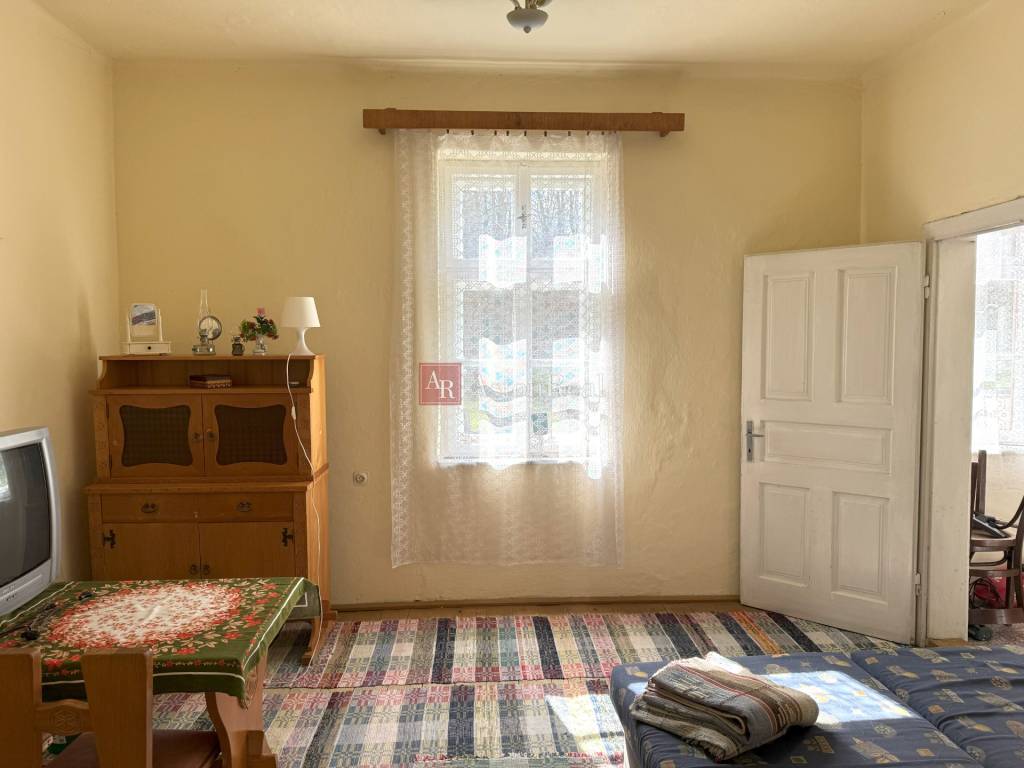 Na predaj RODINNÝ DOM v Kraľovanoch, 907 m2 - 15