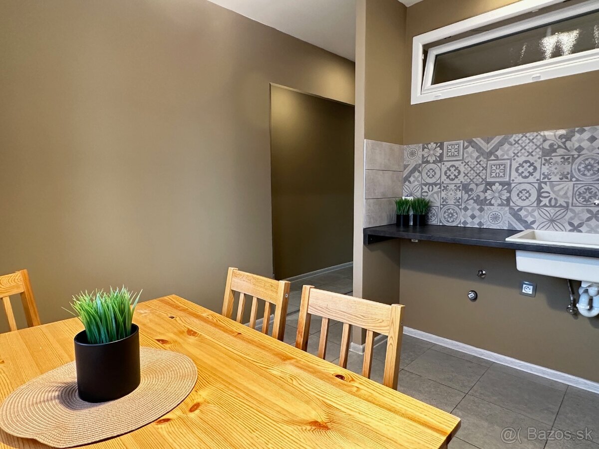 1 izbový byt na prenájom, 42 m2 - Trieda 1.mája - 15