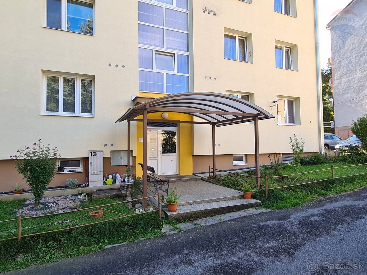 NAJLACNEJŠÍ veľkometrážny byt v Podbrezovej - 15