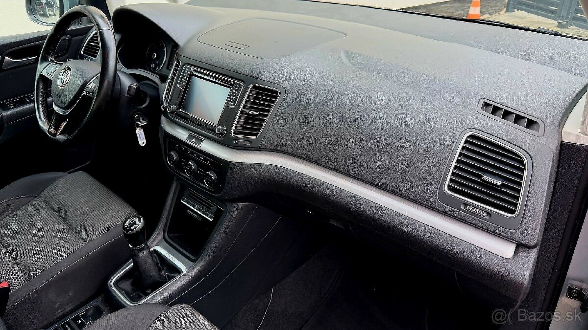 VW SHARAN 4-MOTION - PREDAJ AJ NA SPLÁTKY - 15
