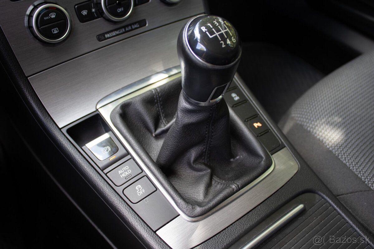 VW Volkswagen Passat Variant 2.0 TDI - 15