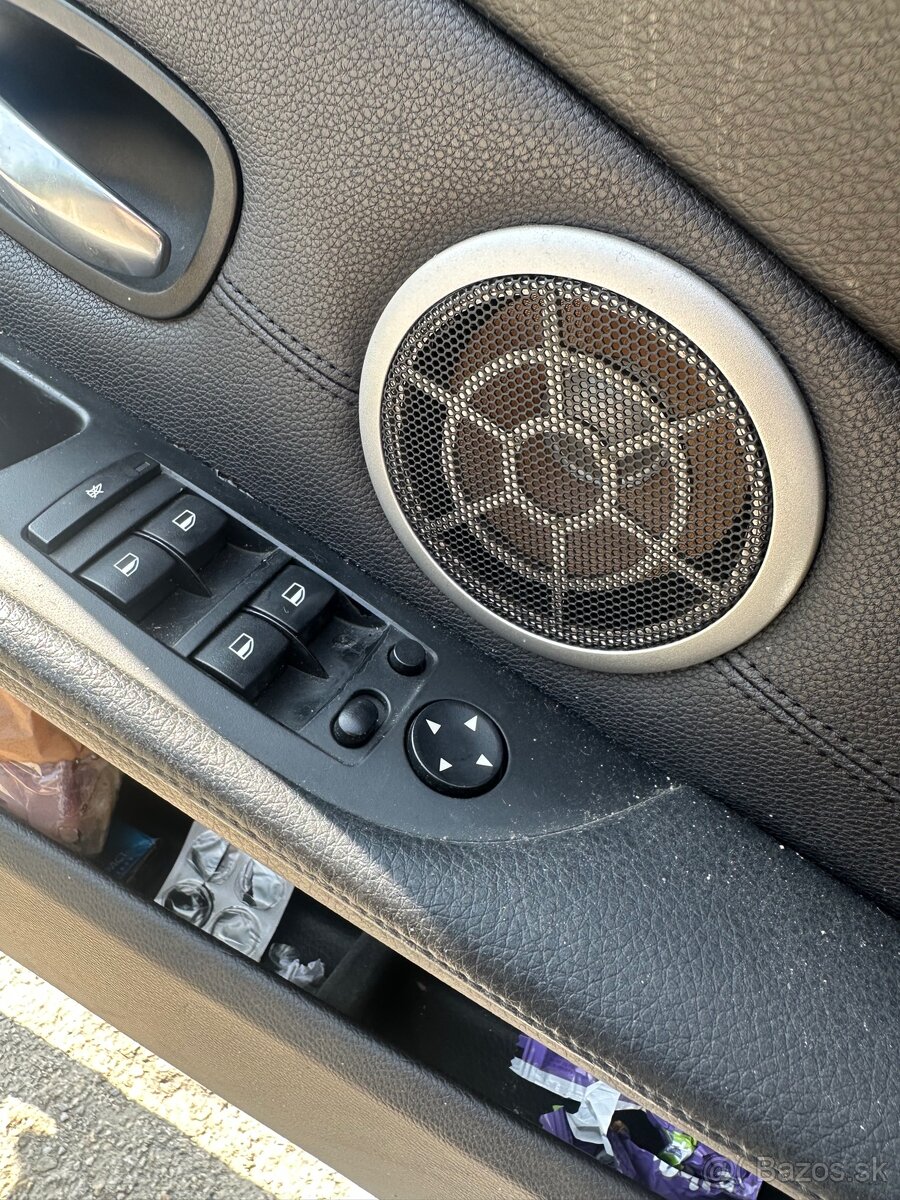 Rozpredam bmw e60 525d 145kw - 15