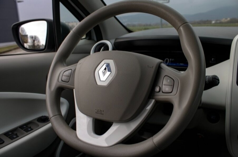 RENAULT ZOE R110 Z.E. 40 - 15