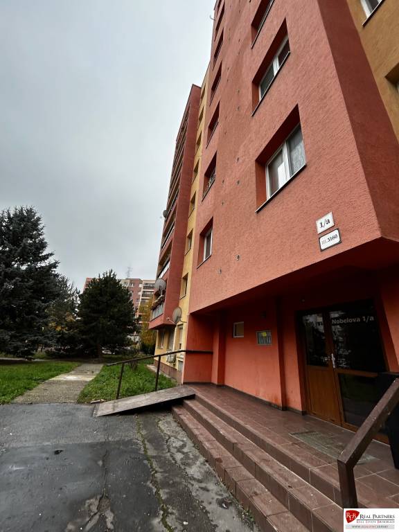 Predaj 3-izbového bytu, 80m2, Bratislava-Nové Mesto - 15