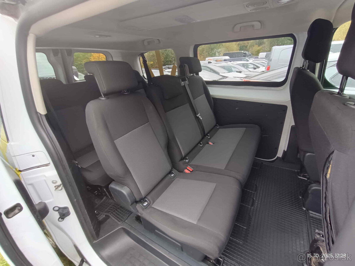 PPPeugeot Expert Combi 2.0 BlueHDi 145, L2, 106kW - 8 miest - 15