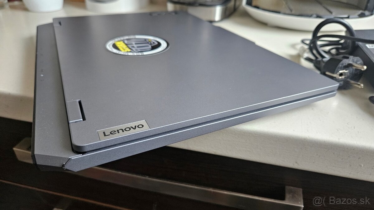 Herný notebook Lenovo - aj vymením - 15