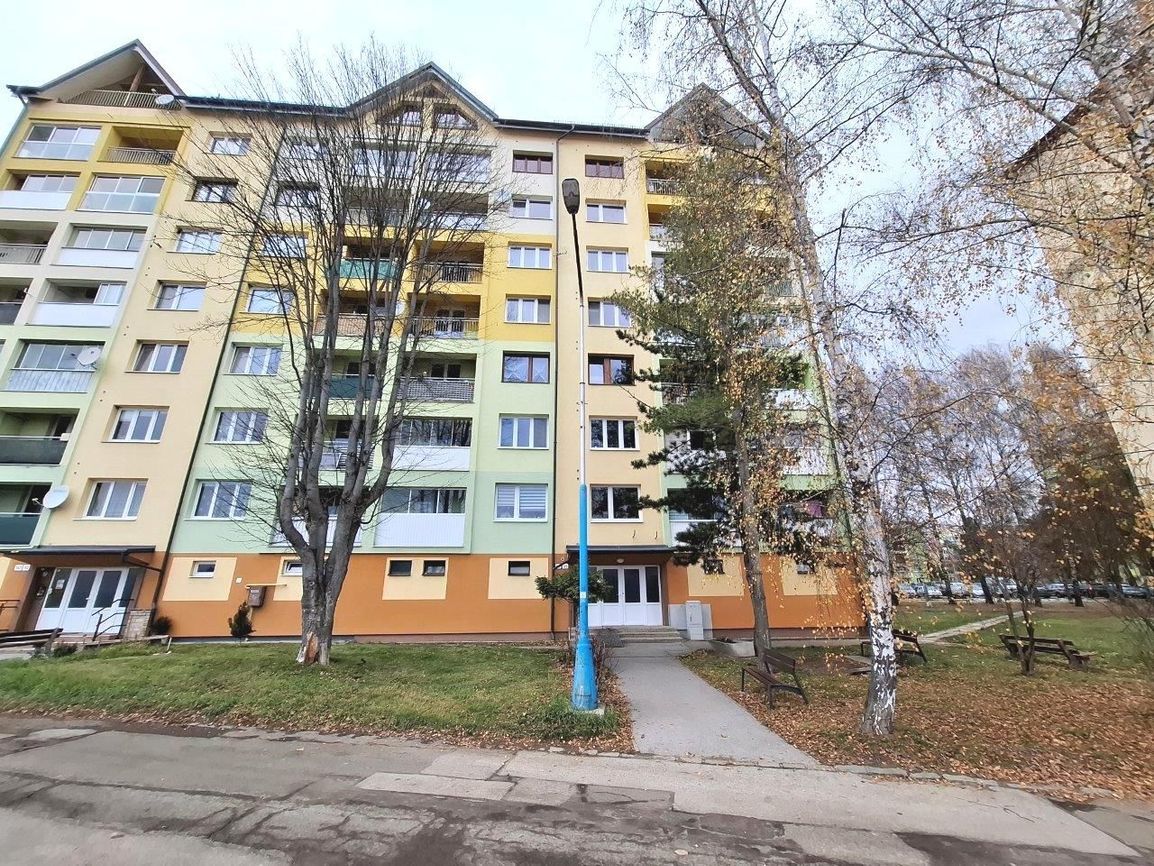 PRENÁJOM: 2 IZBOVÝ BYT 53m2, LODŽIA, SÍDL. ZÁPAD, POPRAD - 15