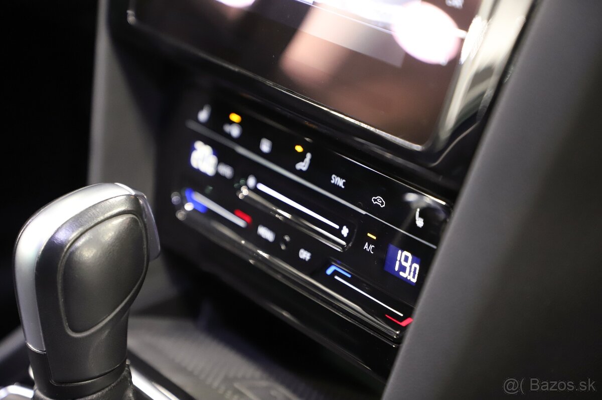 VW Passat B8 Variant 2.0TDI 110kW DSG - záruka Autodraft - 15