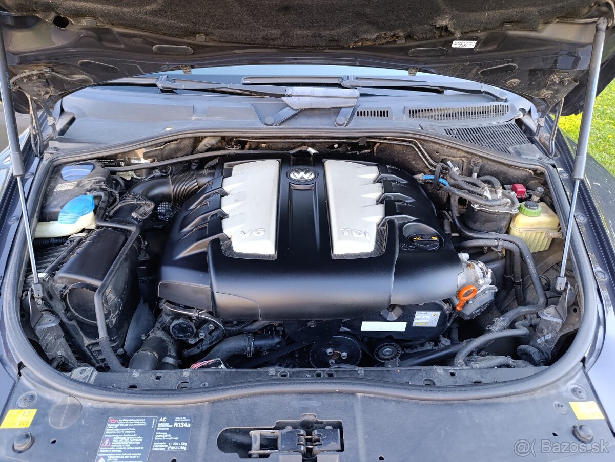 Volkswagen Touareg - 15