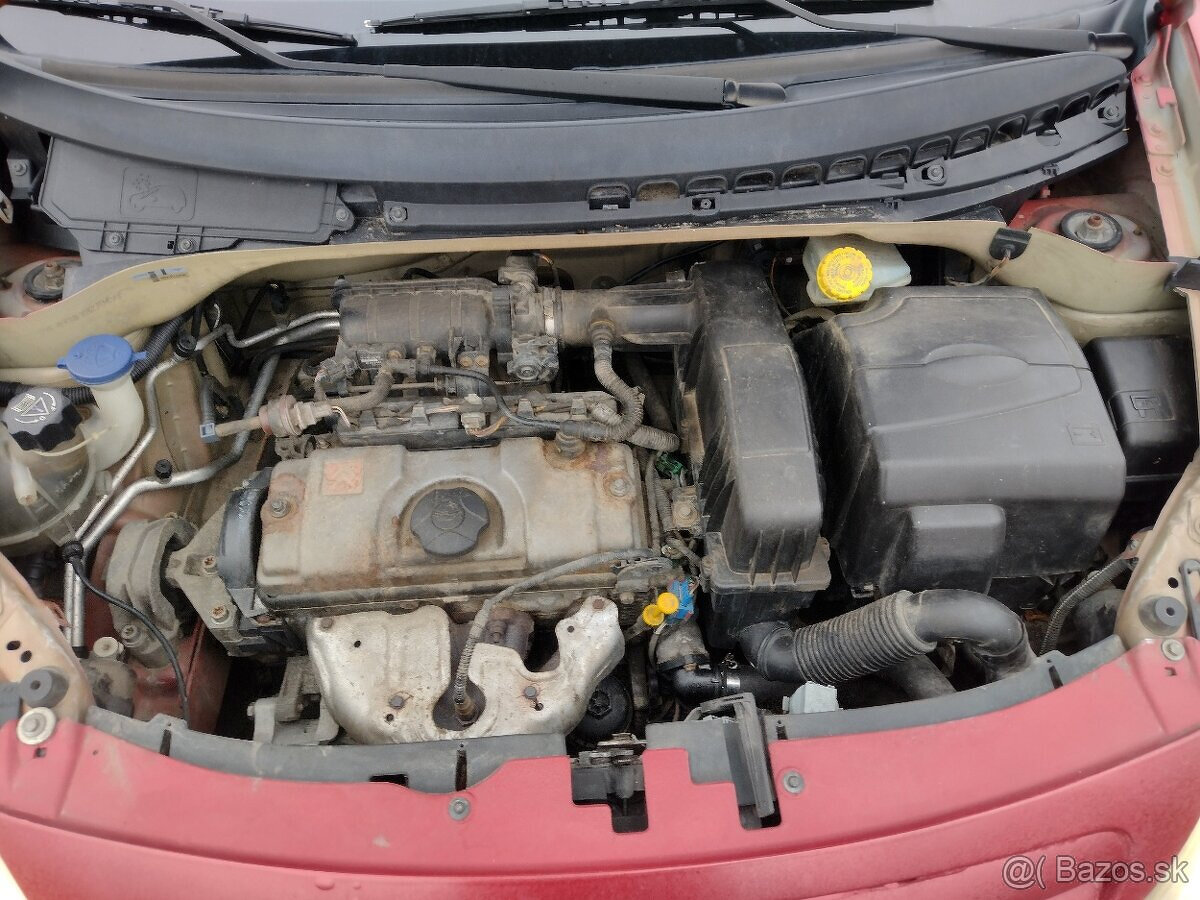 Citroen C3 rok 2004 Nová STK-EK - 15