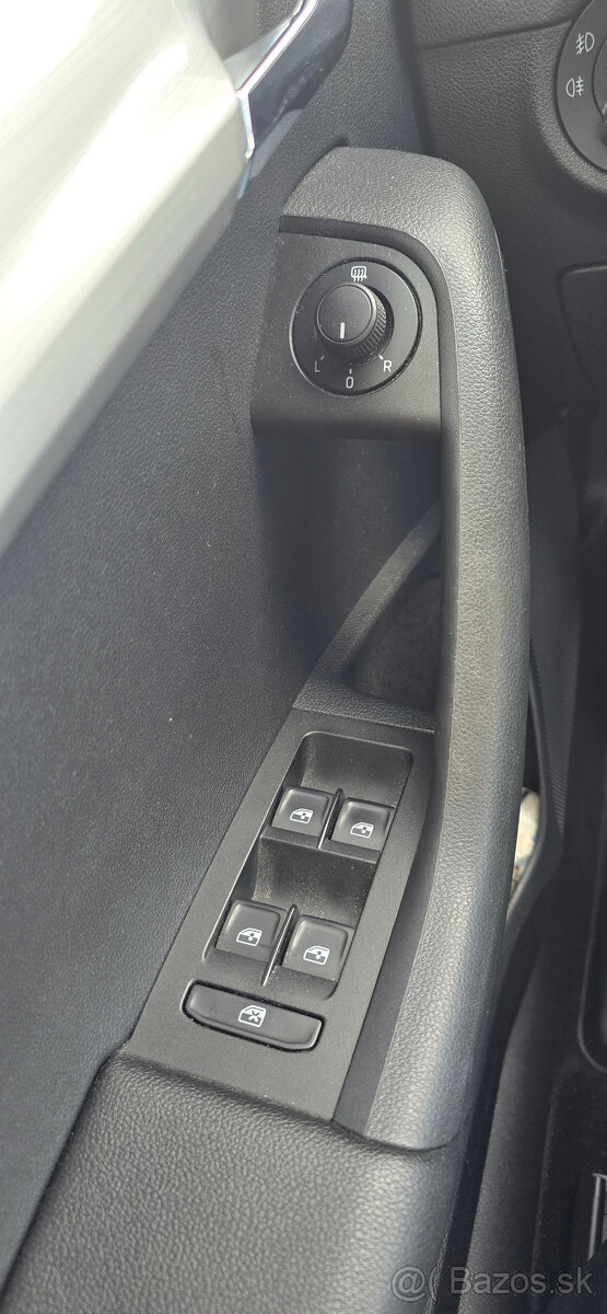 Škoda Octavia 1,6TDI 85kW Ambition 1/2020-130.000km - 15