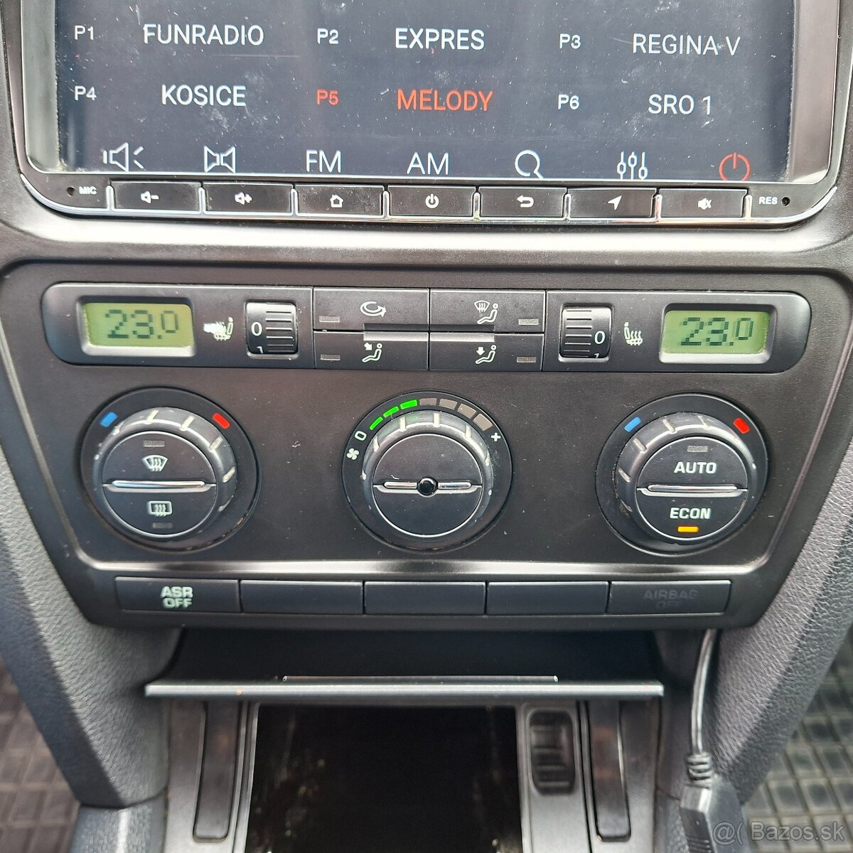 Škoda Octavia Combi 1.9 TDI Elegance 77 KW diesel - 15