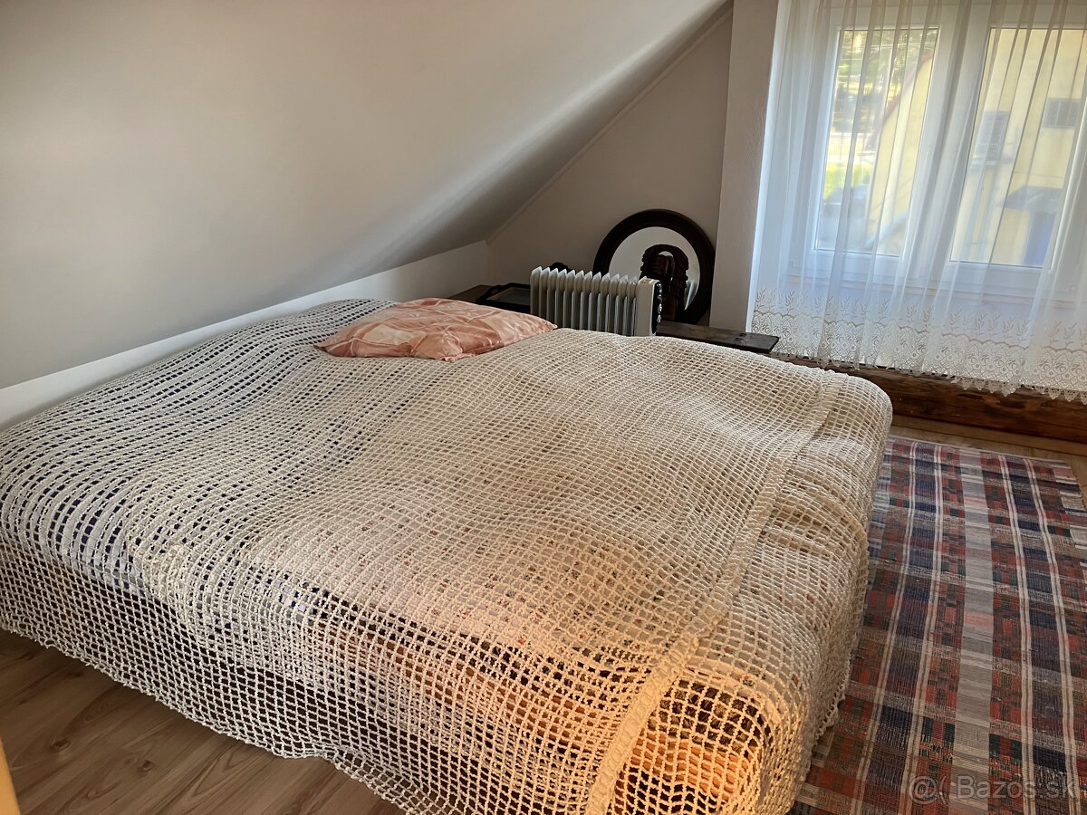 Priestranný rodinný dom pod Tatrami s kachľovou pecou - 15