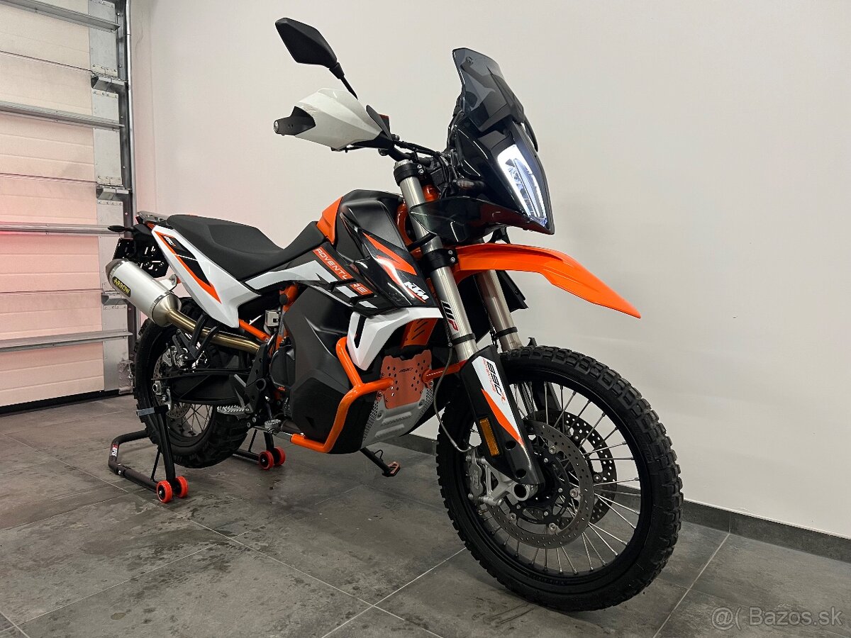 KTM 890 adventure R - 15